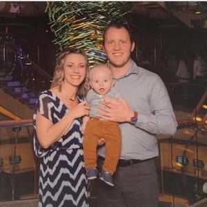 Meet your Posher, Holly